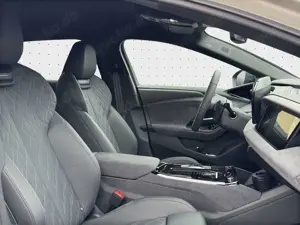 Audi A6 e-tron performance SLINE*TECHPLUS*MATRI Bild 4