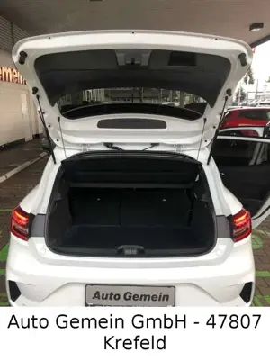 Mitsubishi Colt PLUS 1.0 Turbo-Benziner 6-Gang Bild 5