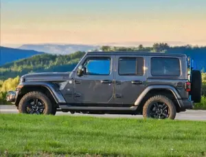 Jeep Wrangler JL UNLIMITED MY20 Night Eagle 2.2l CRD Sky One