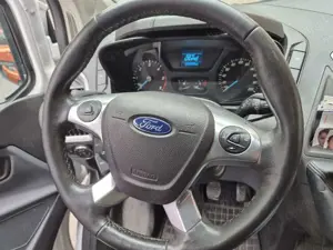 Ford Tourneo Custom 310 L1H1 VA Trend Bild 4