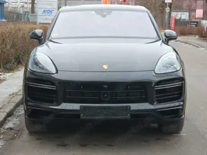 Porsche Cayenne Turbo S E-Hybrid 680PS Approved 12.2026 Bild 2