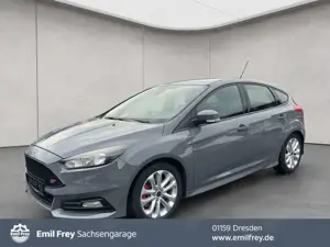 Ford Focus 2.0 EB ST mit Leder-Sport-Paket TW Navi