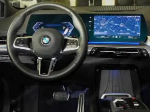 BMW 218 i M Sport 360°,AHK,HUD,Leder Bild 5