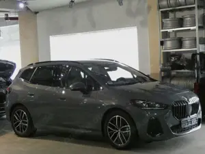 BMW 218 i M Sport 360°,AHK,HUD,Leder Bild 3