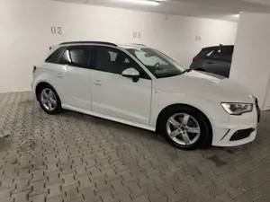 Audi A3 A3 1.4 TFSI Sportback S line Sportpaket