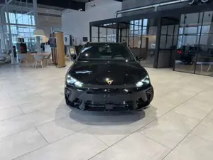 CUPRA Leon Sportstourer VZ 2.0 TSI 245 kW 7-Gang DSG 4Drive N Bild 2