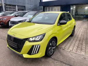 Peugeot 208 Style Pure Tech 100 Bild 3