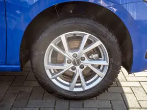 Skoda Scala 1.0 TSI Drive SHZ NAVI ACC MATRIX-LED Bild 4