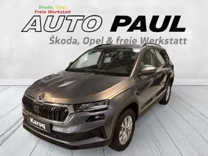 Skoda Karoq Selection 1.5*AHK*elektr Heckkl*5J/100TKM Garantie