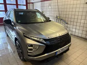 Mitsubishi Eclipse Cross Eclipse Cross Plug-In Hybrid 4WD Select Black