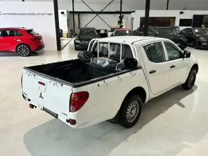 Mitsubishi L200 Inform Doppelkabine 2WD*Elek. Fenster,Radio Bild 5