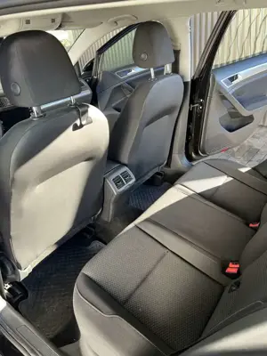 Volkswagen Golf Variant 1.6 TDI (BlueMotion Technology) Trendline Bild 5