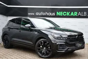 Volkswagen Touareg R-Line 4Motion Black Style **1.Hand**