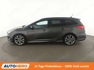 Ford Focus 1.0 EcoBoost ST-Line Aut.*NAVI*CAM*TEMPO*SHZ*LHZ* Bild 2