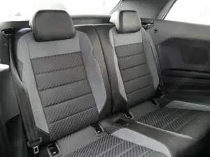 Volkswagen T-Roc R-Line 1.5 TSI 150 PS DSG Navi Bild 4