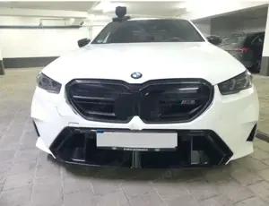 BMW M5 Baureihe M5 Lim. Bowers  Wilkins Pano