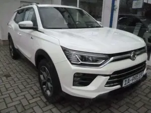 SsangYong Korando Schalter Plus Edition LED LMF PDC