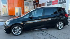 BMW 220 220d Gran Tour xDrive M Sport/HeadUp/Navi/Kamera Bild 2