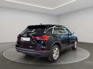 Audi Q3 35 TFSI S tronic AHK+NAVI+ACC+LED+SITZHZG. Bild 4
