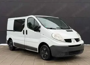 Renault Trafic 2.0 dCi *TÜV NEU*KLIMA*LKW-ZULASSUNG*TRANSPORTE Bild 4