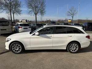Mercedes-Benz C 220 C 220 T BlueTec / d (205.204) Bild 2