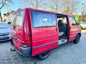 Volkswagen T4 Caravelle *8Sitze+AHK* Bild 4