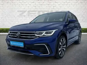 Volkswagen Tiguan 2.0 TDI DSG R-Line Sportpaket StandHZG AHK-klappba