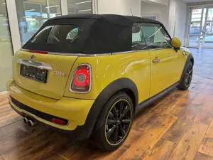 MINI Cooper S Cabrio COOPER_S KLIMA.LEDER.XENON.SHZ.PDC.TEMPO.18 Zoll Bild 2