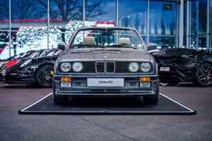 BMW 325 i Cabriolet*Schalter*Deutsch*Historie*