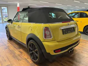 MINI Cooper S Cabrio COOPER_S KLIMA.LEDER.XENON.SHZ.PDC.TEMPO.18 Zoll Bild 3
