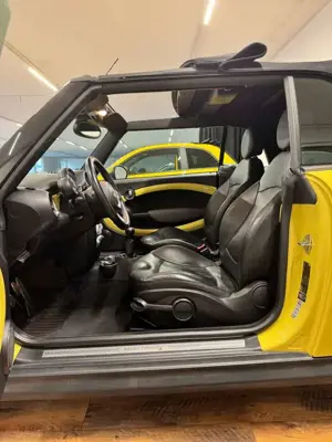 MINI Cooper S Cabrio COOPER_S KLIMA.LEDER.XENON.SHZ.PDC.TEMPO.18 Zoll Bild 5