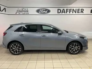 Kia Ceed / cee'd Ultimate Tempomat VerkehrszeichenERK Navi Bild 3