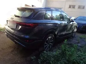 Audi Q6 e-tron performance S-Line Luftfahrwerk Bild 2