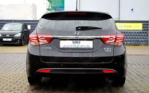 Hyundai i40 1.7 CRDi/VOLL SHEFT/KLIMA/SHZ/PDC/TEMP/BT/ Bild 5