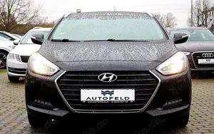 Hyundai i40 1.7 CRDi/VOLL SHEFT/KLIMA/SHZ/PDC/TEMP/BT/ Bild 2