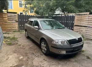Skoda Octavia Combi 2.0 TDI DSG Elegance