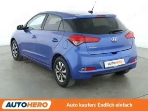 Hyundai i20 1.2 Passion*SHZ*KLIMA*GARANTIE* Bild 4
