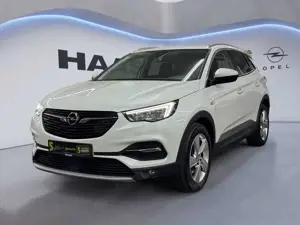 Opel Grandland 1.6  Plug-in Allrad Klimaautomatik Bild 2