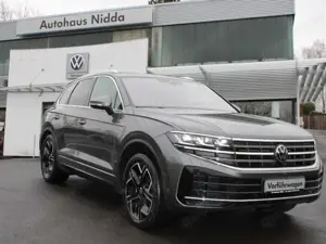 Volkswagen Touareg 3.0 V6 TDI Elegance 4M NP:108 T€-PANO-LUFTFED.- Bild 2