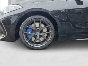 BMW 135 M135i xDrive Sport-Aut. M Shadow Line Bild 4