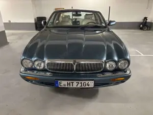 Jaguar XJ40 Sovereing Bild 2