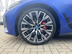 BMW i4 M50 Sportpaket HK HiFi DAB GSD Komfortzg. Bild 3