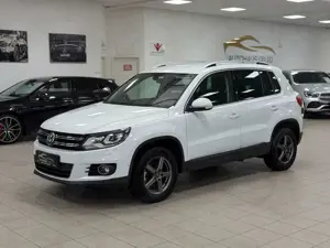 Volkswagen Tiguan /SportStyle/BMT/4MOTION/AHK/KAMERA/
