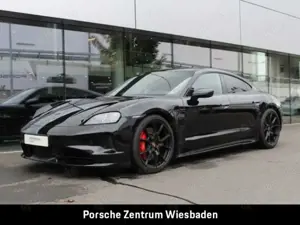 Porsche Taycan GTS - HD Matrix - Pano - Head Up - Chrono