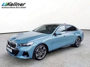 BMW 520 i Limo M-Sport AHK+Pano+360°+Standh+Harman