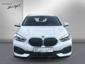 BMW 118 118i Advantage,LED,NAVI,COMFORT-P,TEMPO,SHZ,LHZ,KL