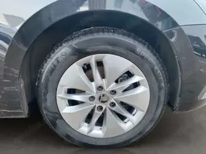 Skoda Octavia Combi 2,0 TDI AHK KLIMA LED SHZ PDC Blue Bild 5