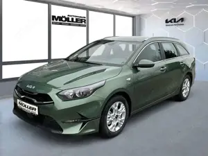 Kia Ceed SW / cee'd SW Vision 1.5T DCT7 Komfort Navi Kamera ACC Klima PDC Bild 2