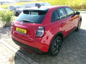 Fiat 600 125 Jahre Sondermodell 74kW (100PS) Bild 5