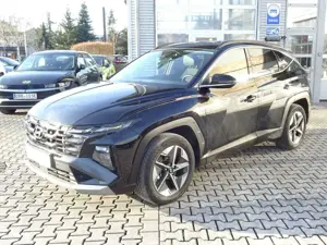 Hyundai TUCSON 1.6 T-GDi 48V-Hybrid 4WD DCT Trend Kamera Navi Alu